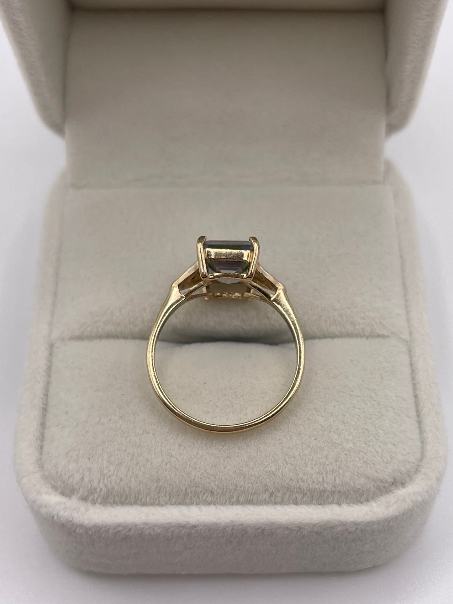 9ct gold mystic topaz and diamond ring