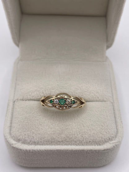 9ct gold emerald and diamond ring