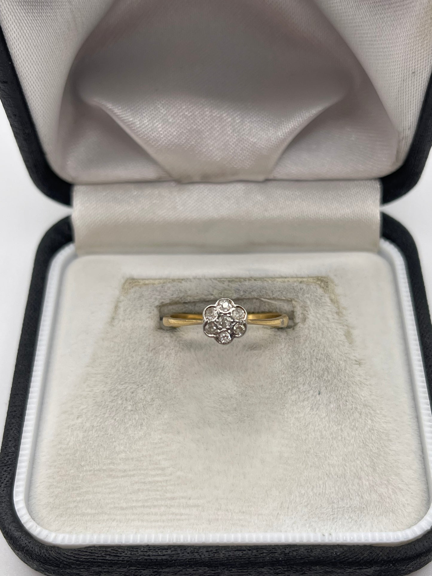 Antique 18ct gold platinum diamond ring