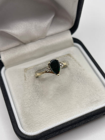 9ct gold ammolite and diamond ring