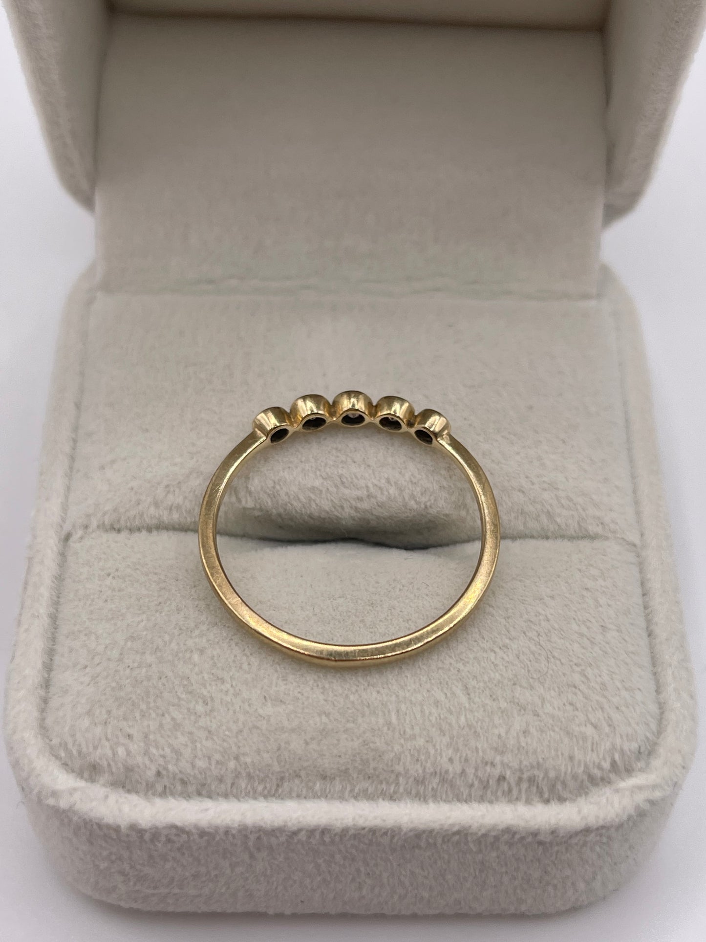 9ct gold cognac diamond ring