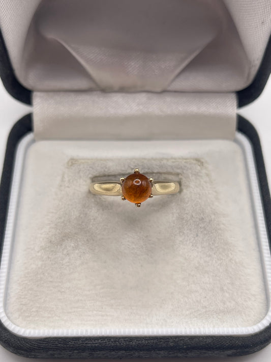 9ct gold amber ring