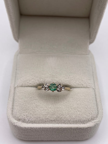 9ct gold emerald and diamond ring
