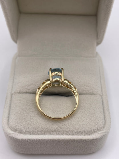 9ct gold blue topaz ring
