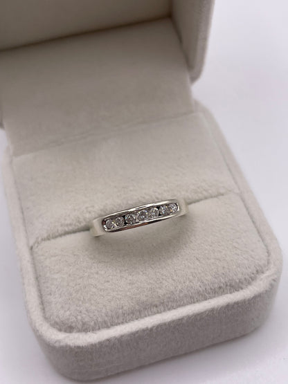 9ct white gold diamond ring