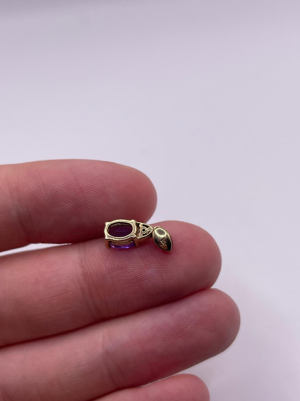 9ct gold amethyst and diamond pendant