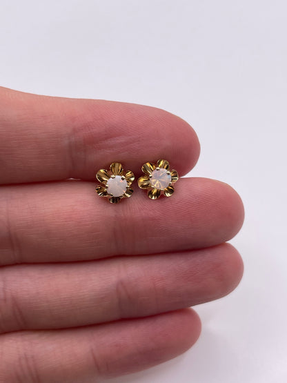 9ct gold opal earrings