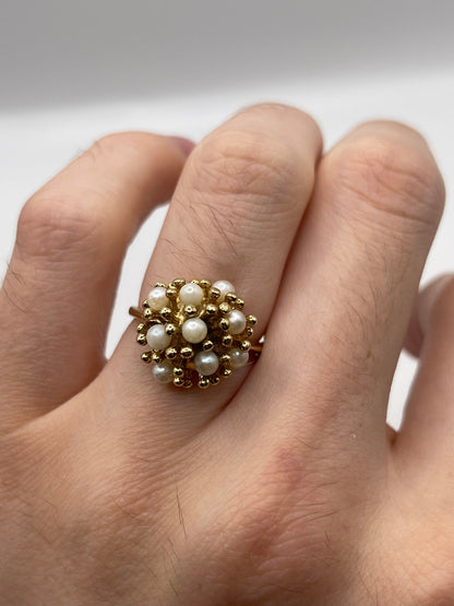 9ct gold pearl ring