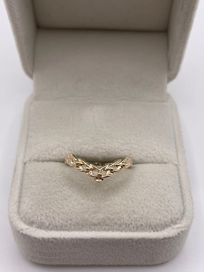 9ct gold keepers wishbone ring