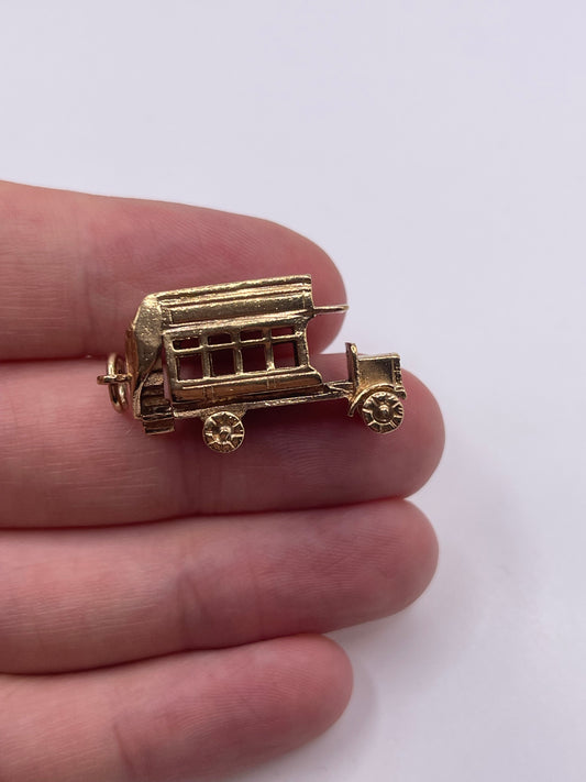 9ct gold double decker bus charm