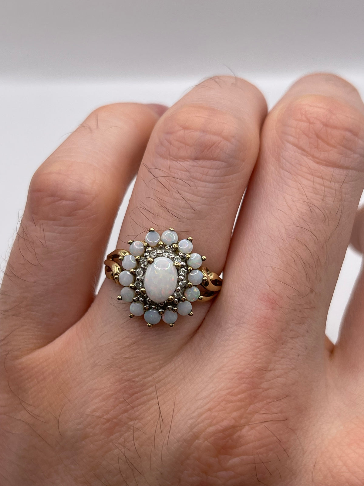 9ct gold opal and diamond ring