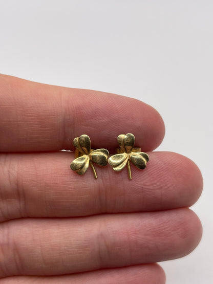 9ct gold clover earrings