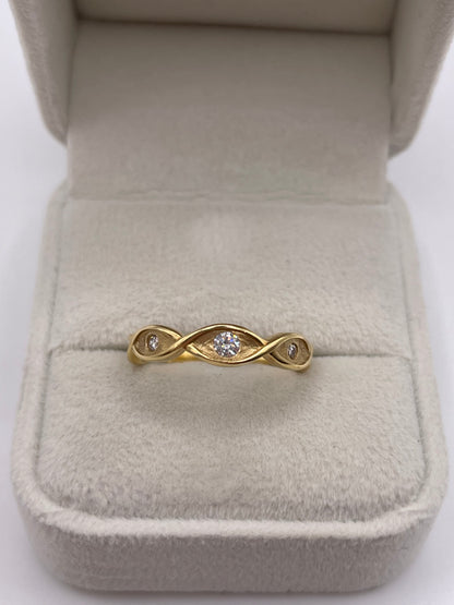 Clogau 18ct gold diamond ring