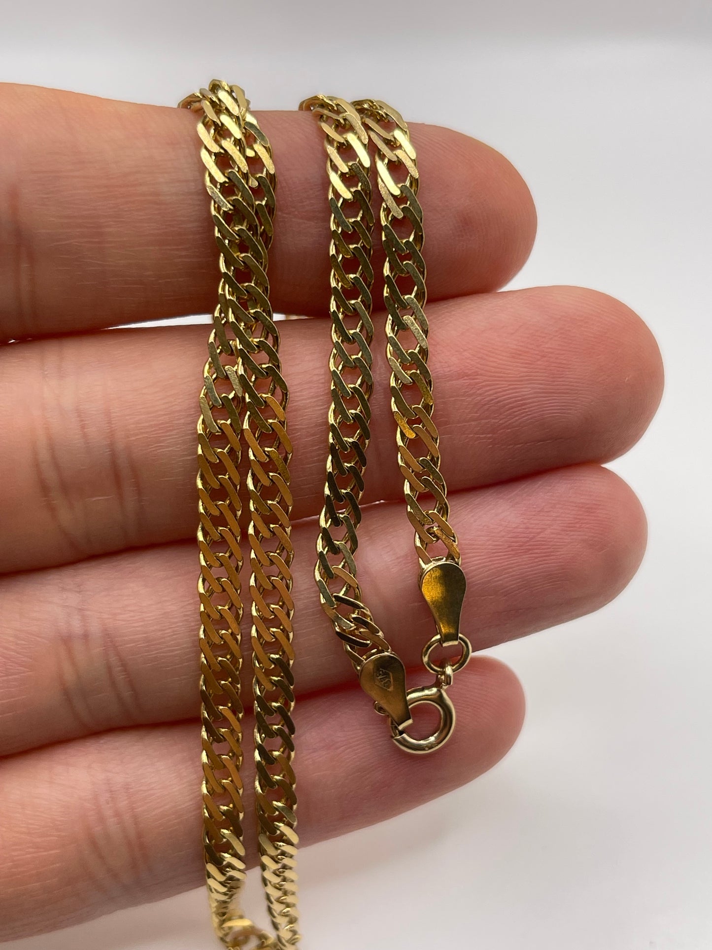9ct gold chain 508