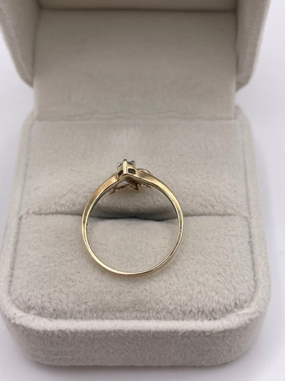 9ct gold diamond ring