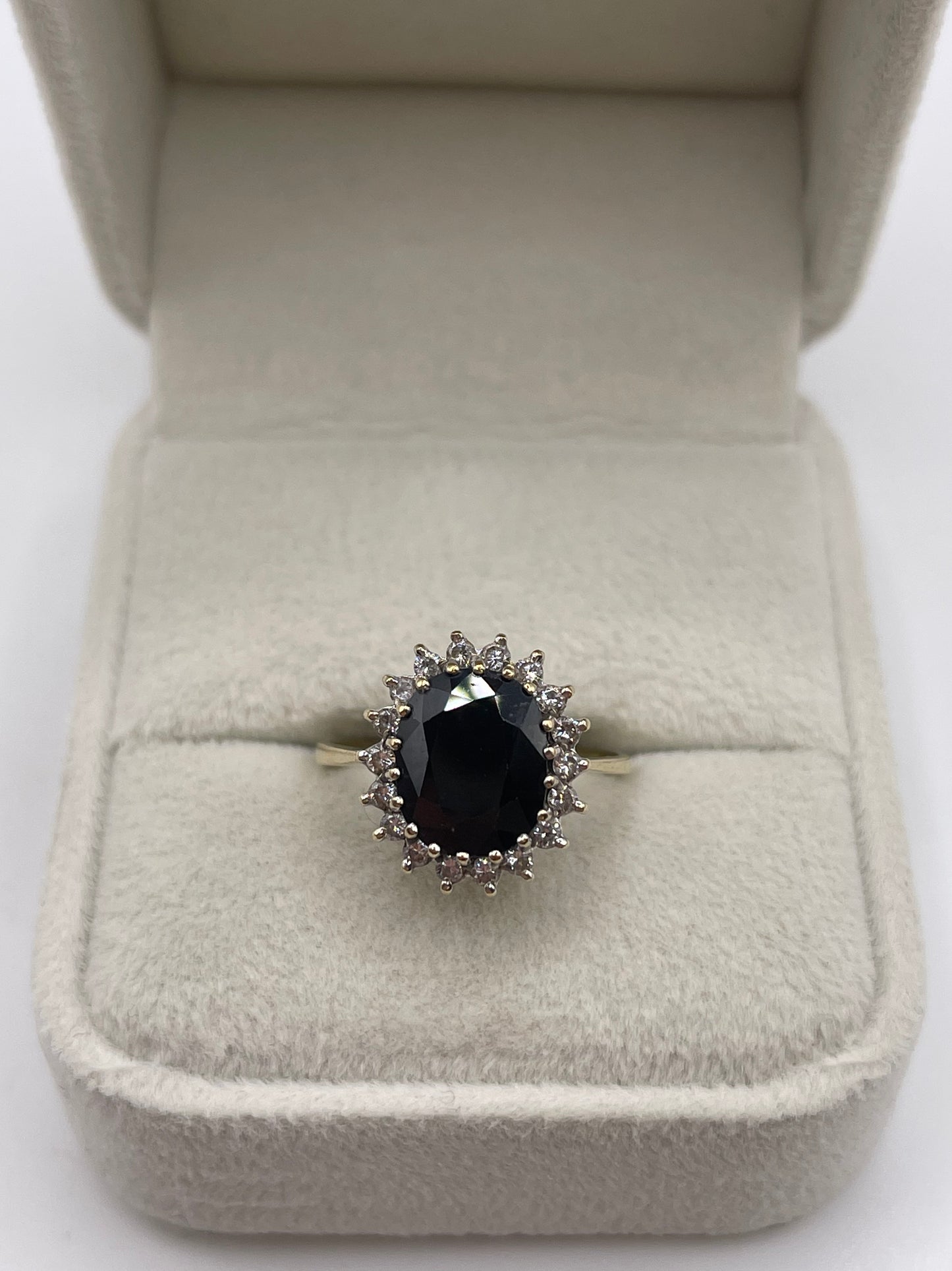 9ct gold sapphire and diamond ring