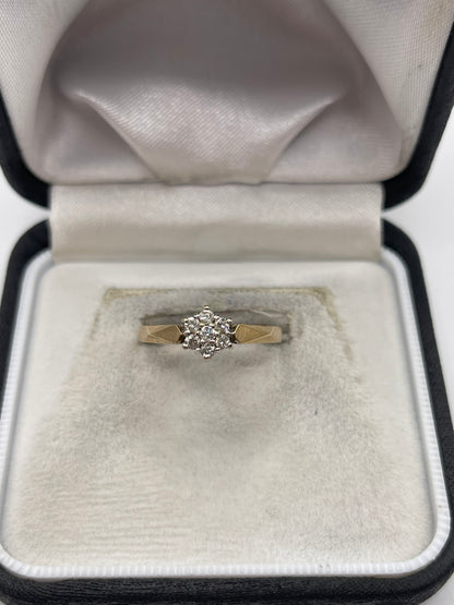 9ct gold diamond cluster ring