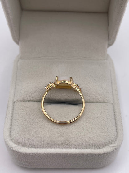 9ct gold opal and zircon ring