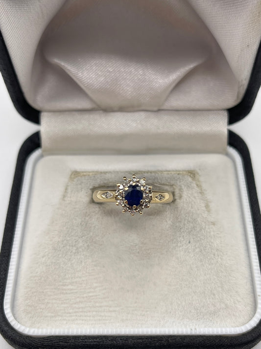 9ct gold sapphire and diamond ring