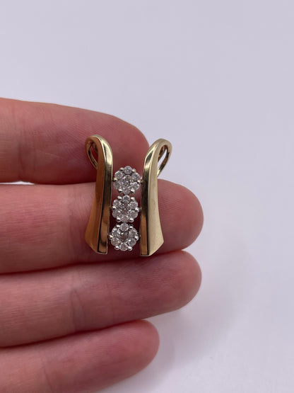 9ct gold diamond cluster pendant
