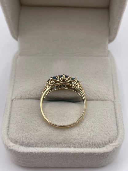 9ct gold topaz ring