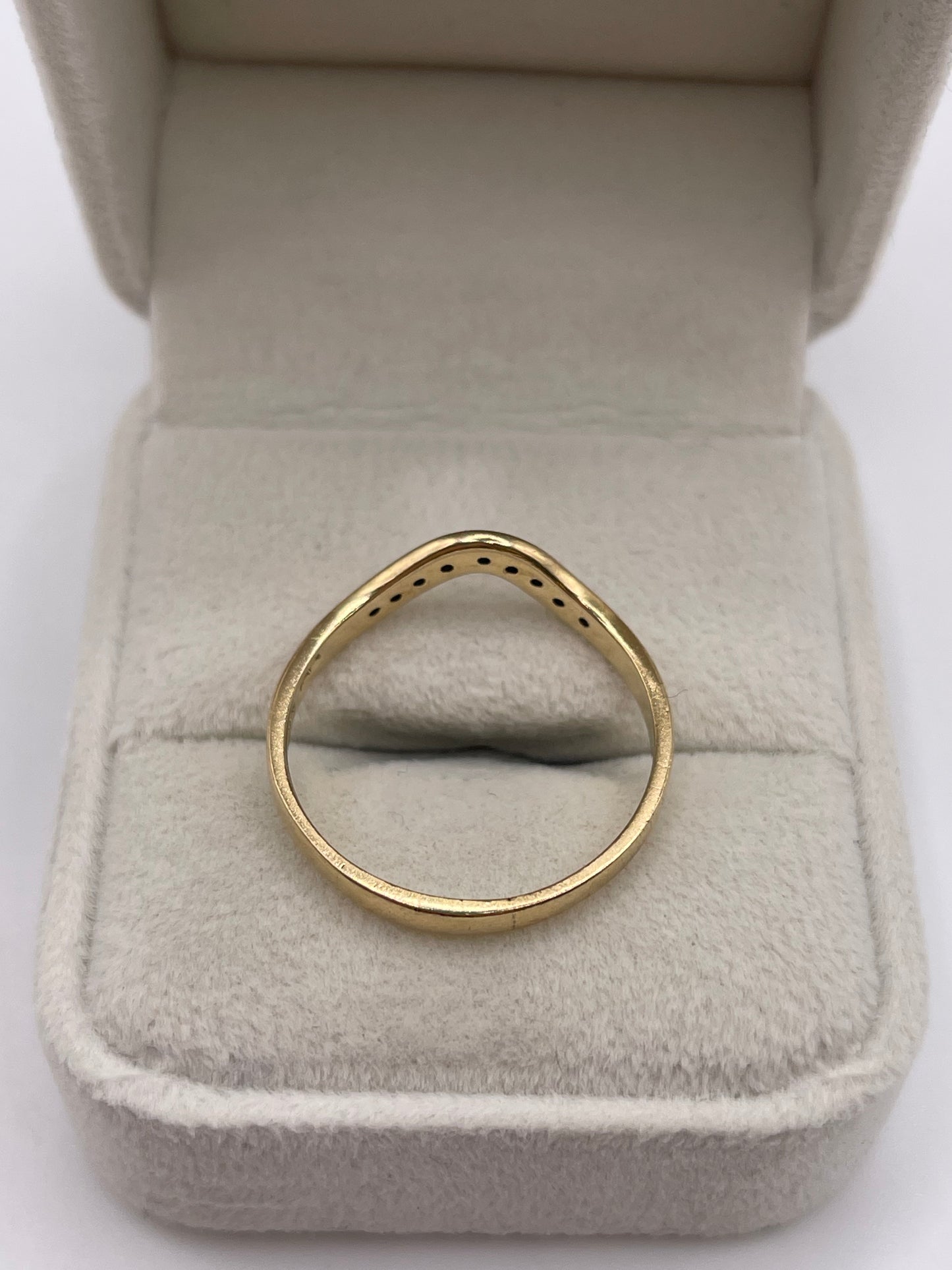 9ct gold diamond wishbone ring