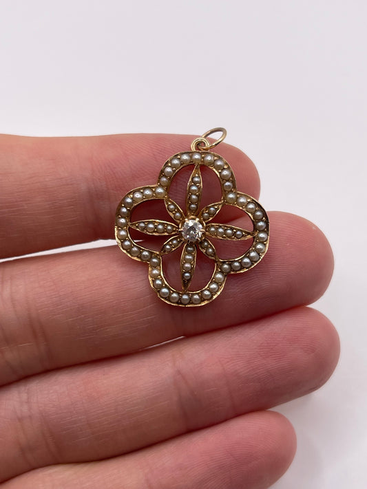Antique 15ct gold pearl and diamond pendant