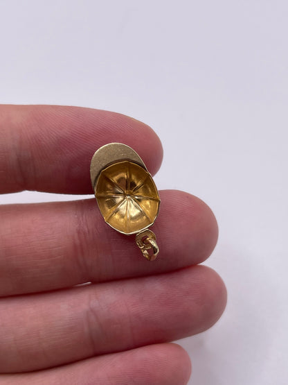 9ct gold jockey hat charm