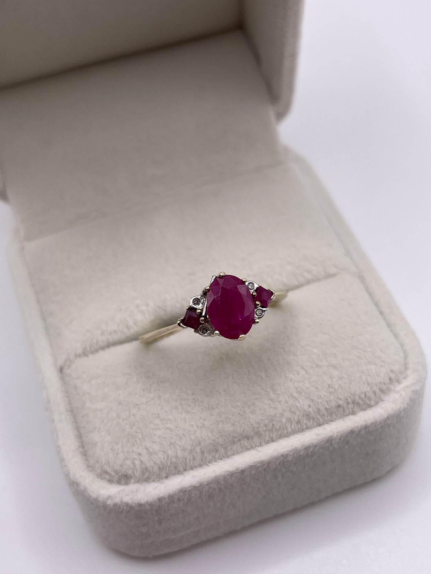 9ct gold ruby and diamond ring