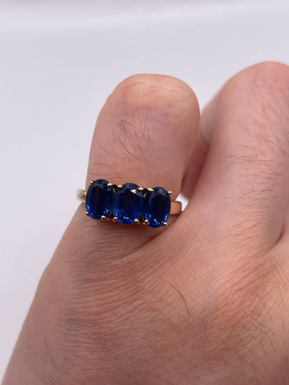 9ct gold kyanite ring