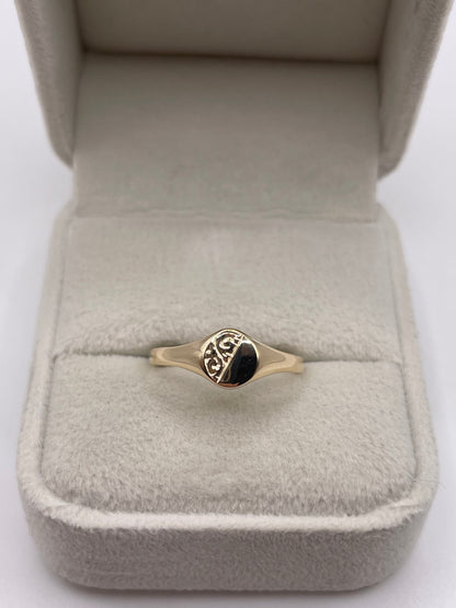 9ct gold signet ring