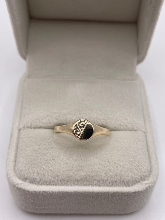 9ct gold signet ring