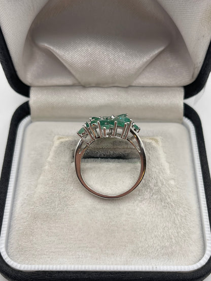 9ct white gold emerald cluster ring