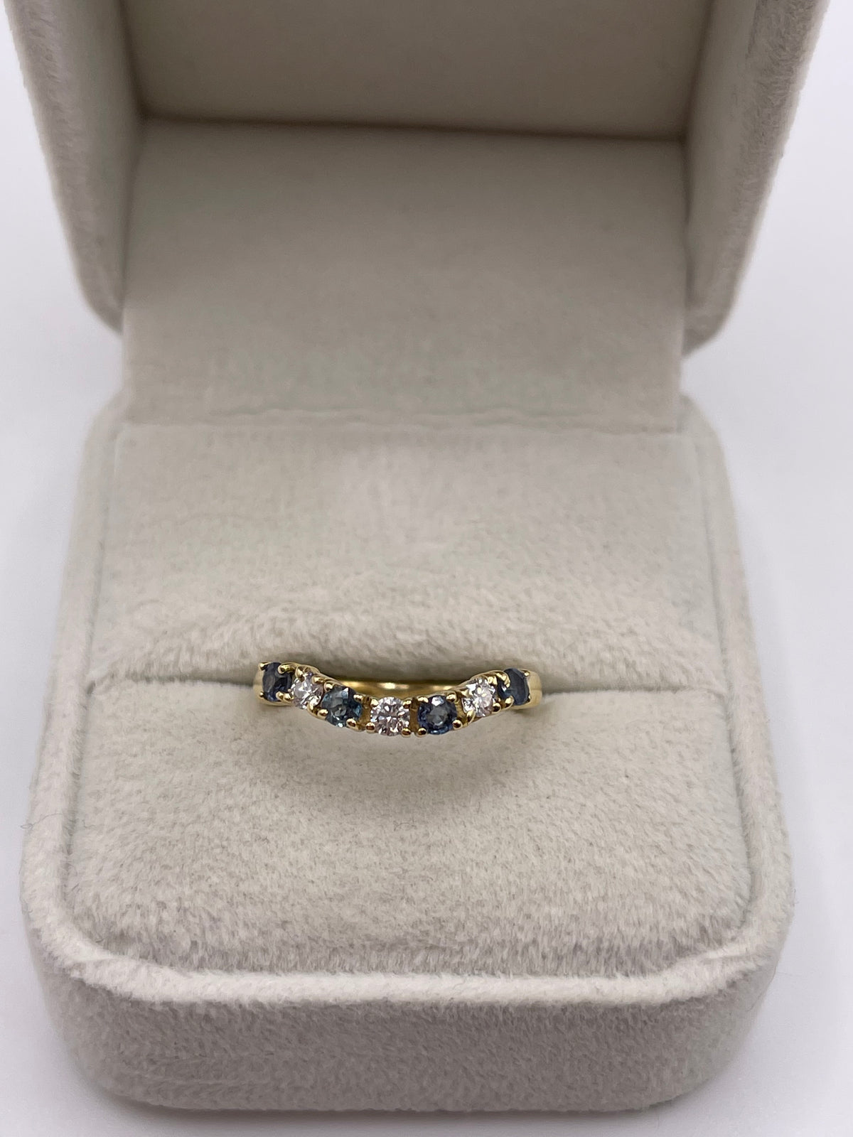 18ct gold sapphire and diamond wishbone ring