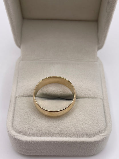 9ct gold band
