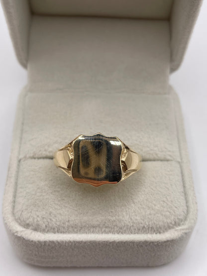 9ct gold shield signet ring