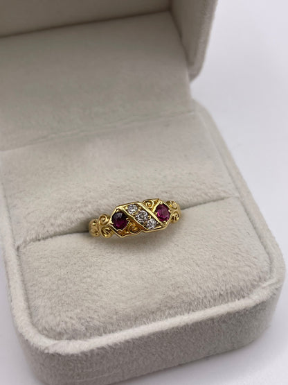 Antique 18ct gold ruby and diamond ring