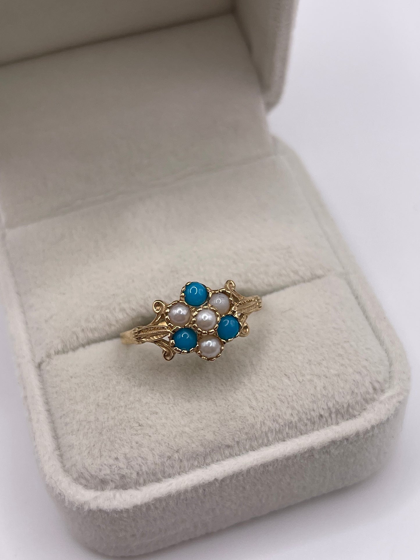 9ct gold turquoise and pearl ring