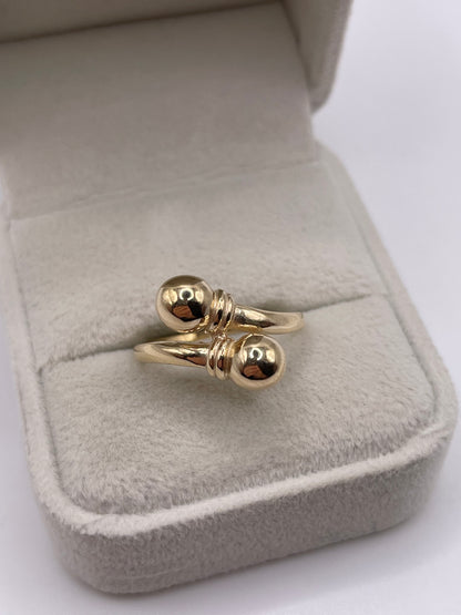 9ct gold torque ring