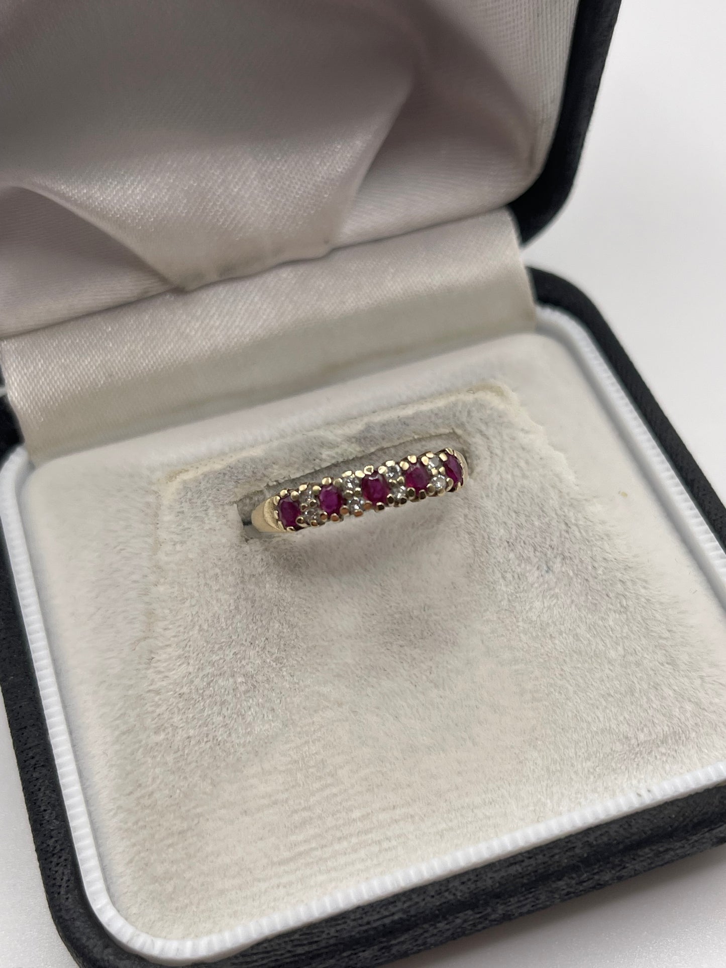 9ct gold ruby and diamond ring