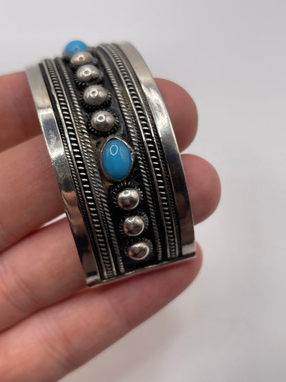 Heavy silver stone set bangle