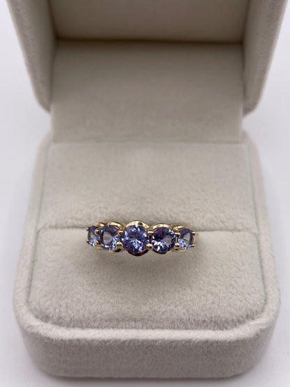 9ct gold tanzanite ring