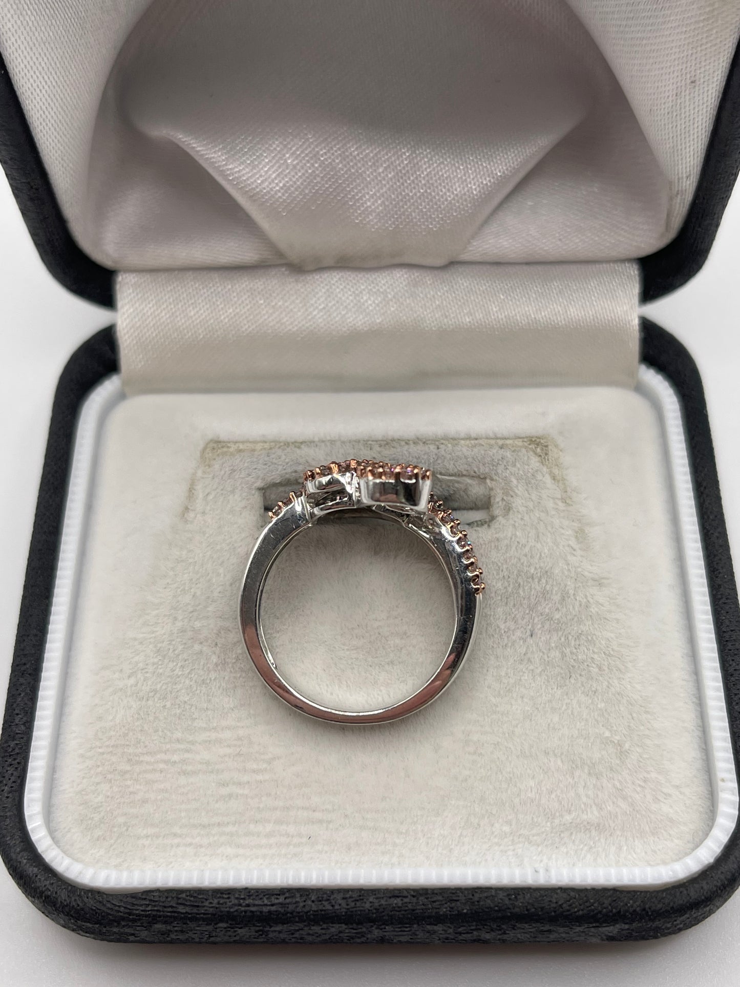 9ct white gold pink diamond cluster ring