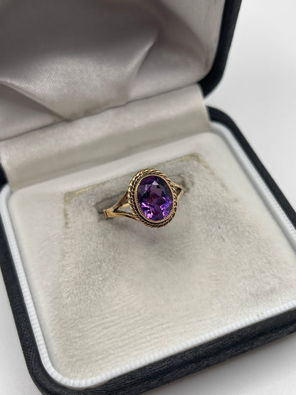 9ct gold amethyst ring