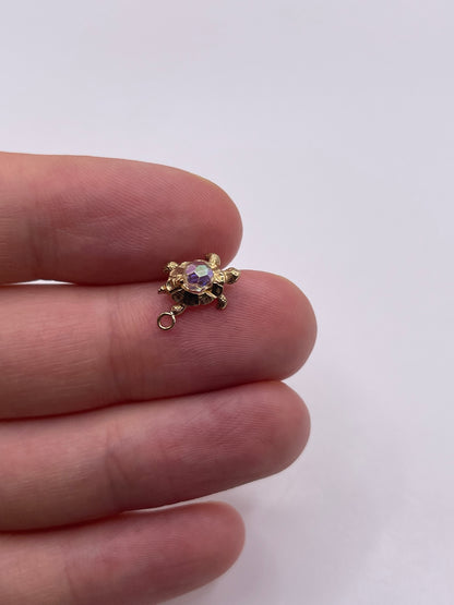 9ct gold crystal turtle charm