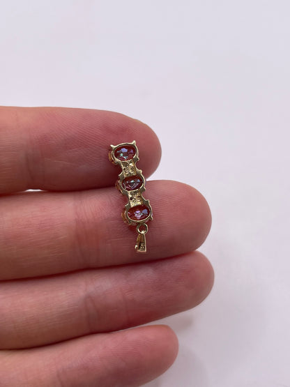 9ct gold topaz and diamond pendant