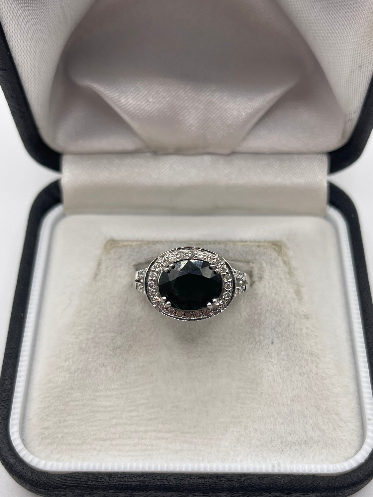 14ct white gold sapphire and diamond ring