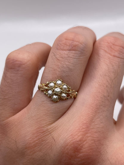 9ct gold pearl cluster ring