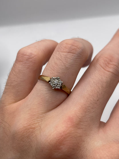 9ct gold diamond cluster ring