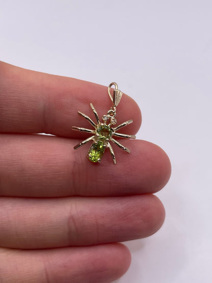 9ct gold peridot and diamond spider pendant